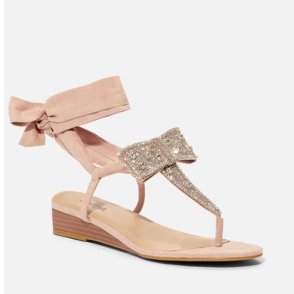 🆕 Wrap Up Flat Tongue Sandals in Blush Pink Rhinestone Bow - Picture 1 of 5